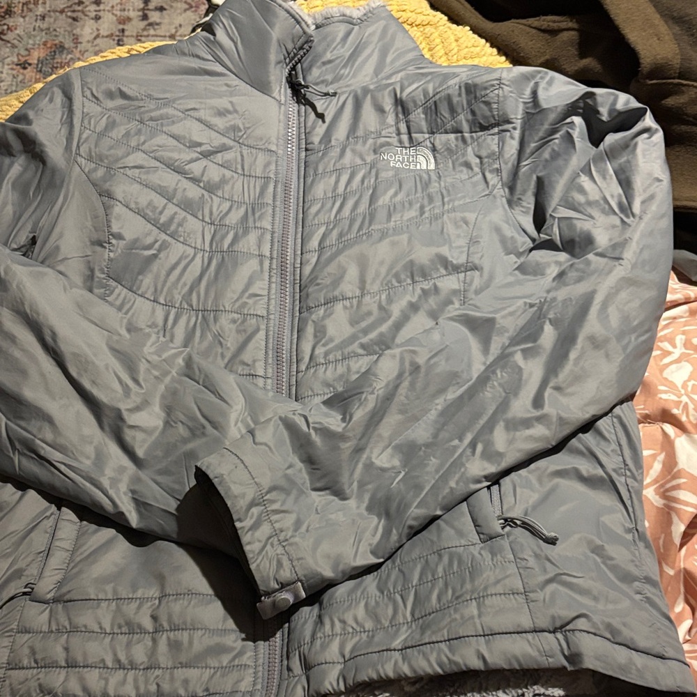 The North Face Women's Gray Puffer Jacket